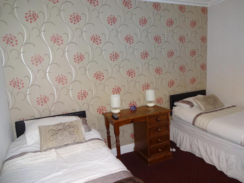 St. Cyrus Village Inn Saint Cyrus Room photo